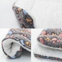 Flannel Thickened Dog Bed Mat Soft Pet Sleeping Mat for Dogs Cats Winter Warm Pet Blanket